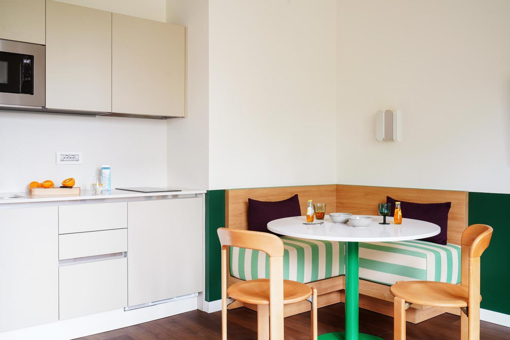 Numa Milan Sempione Aparthotel Bagian luar foto