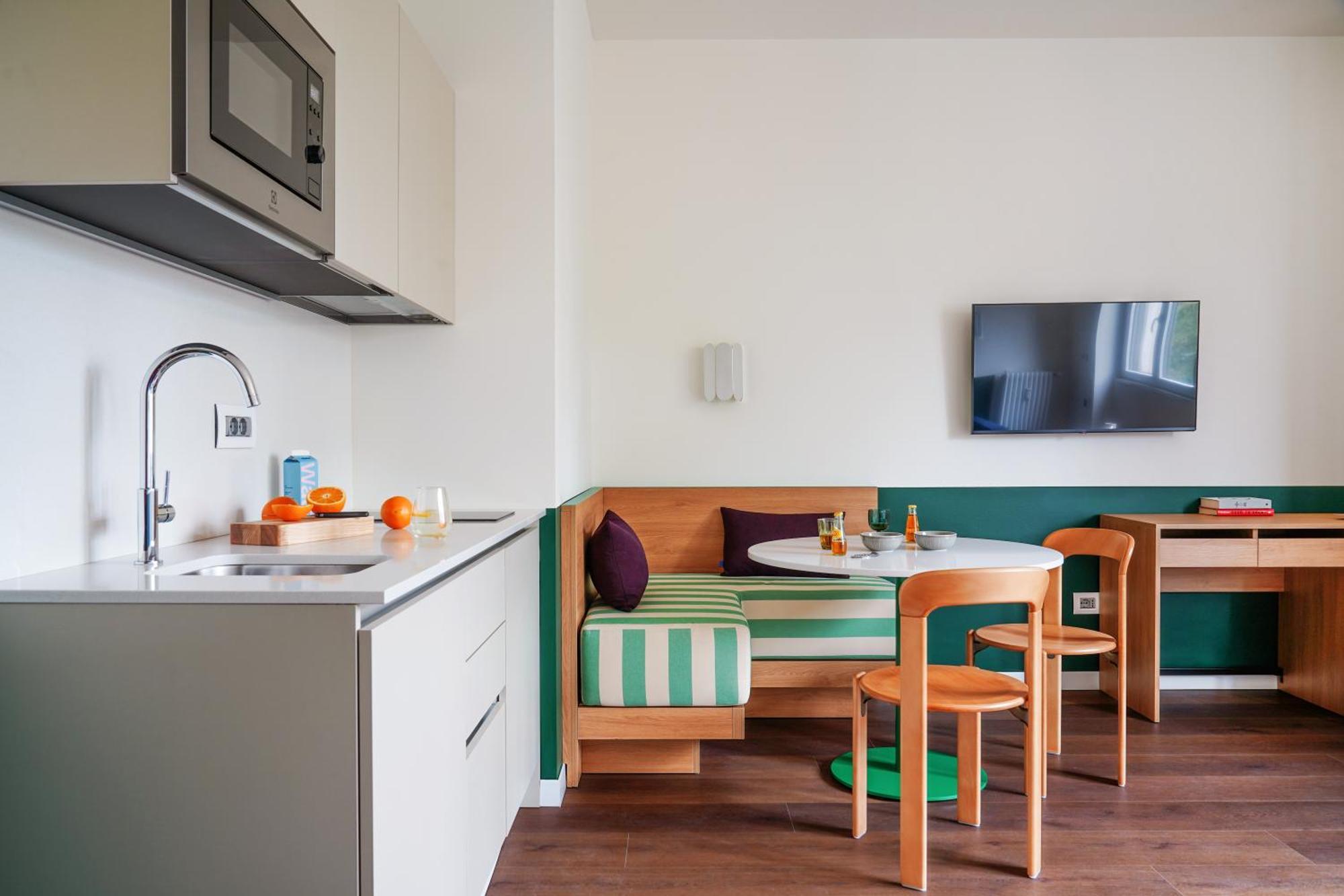 Numa Milan Sempione Aparthotel Bagian luar foto